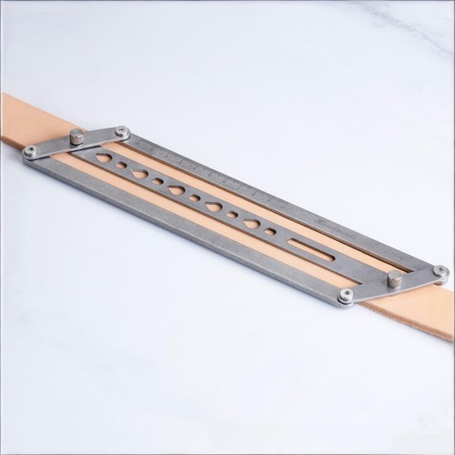 Leather center positioning - center,